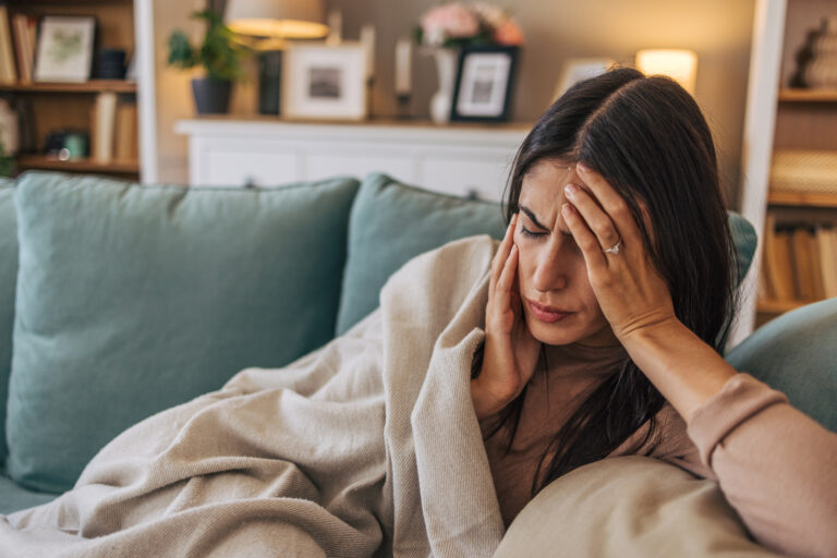 Managing Migraines: Support for Women from Home