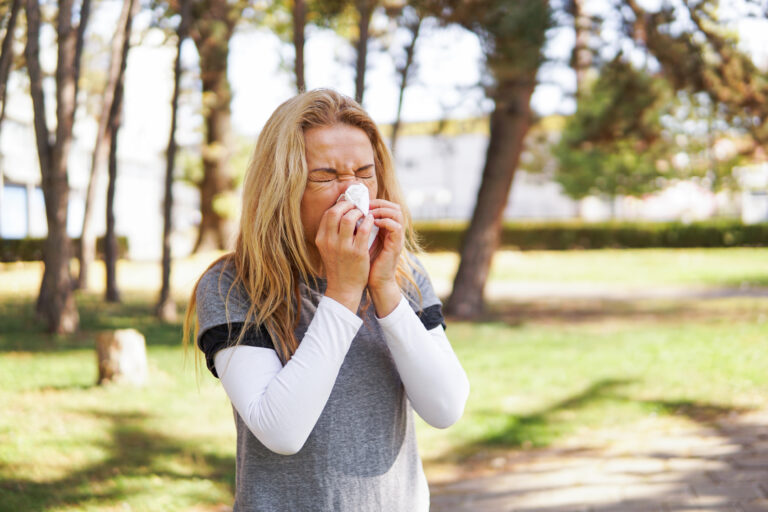 Hay fever (Allergic Rhinitis): Your Questions Answered 